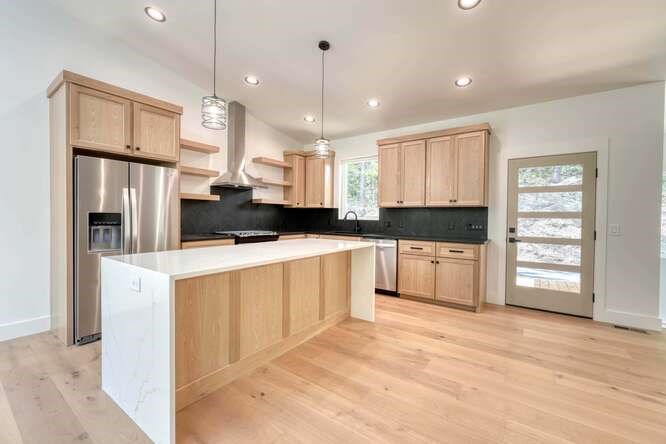 458 Sowers Road Blue Ridge, GA 30513 - Photo 10 of 47 KITCHEN