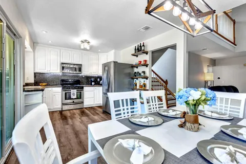 $565,000 | 127 American Way, Vacaville, CA 95687