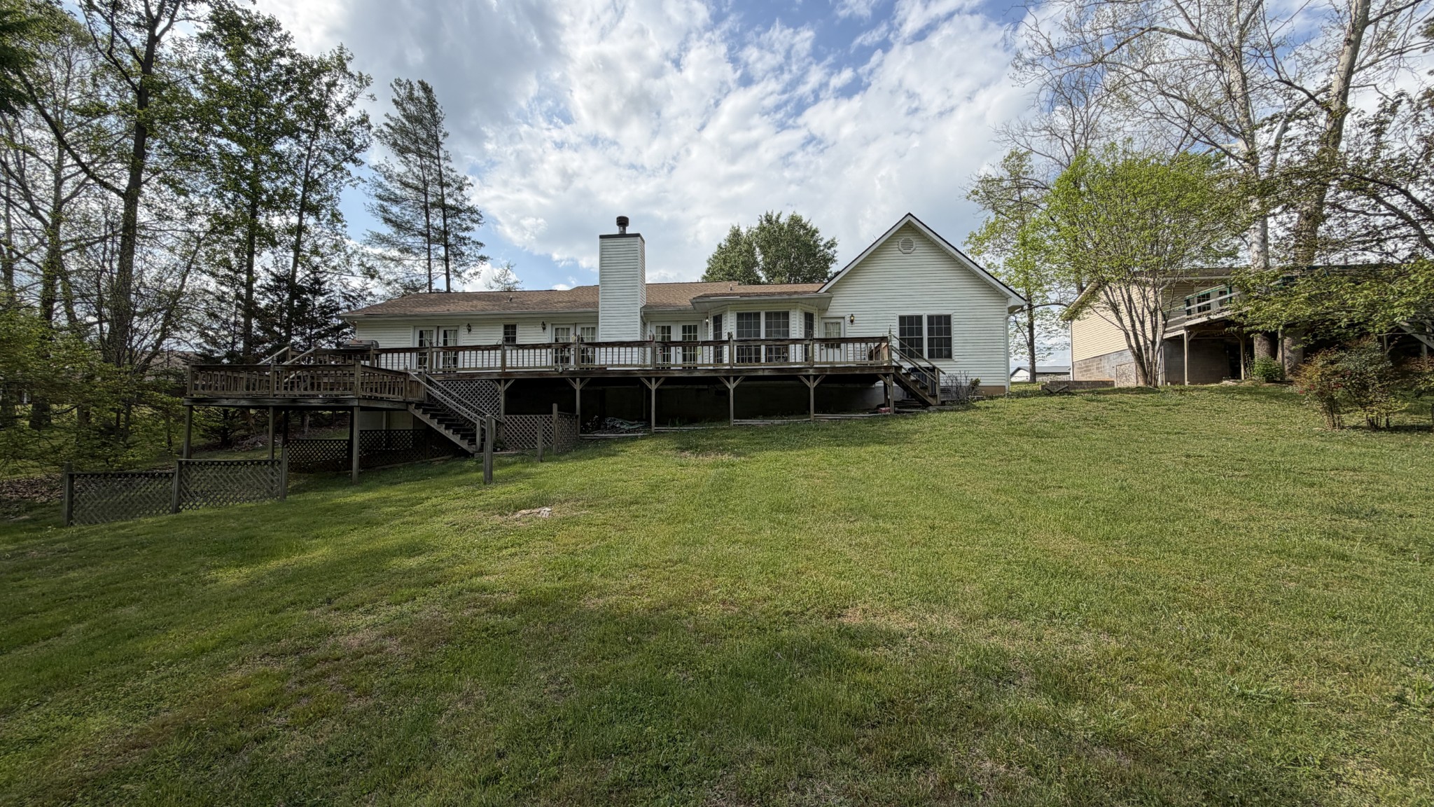 237 Brooks Road Maynardville, TN 37807 - Photo 20 of 20 a view of a house with a yard and sitting area