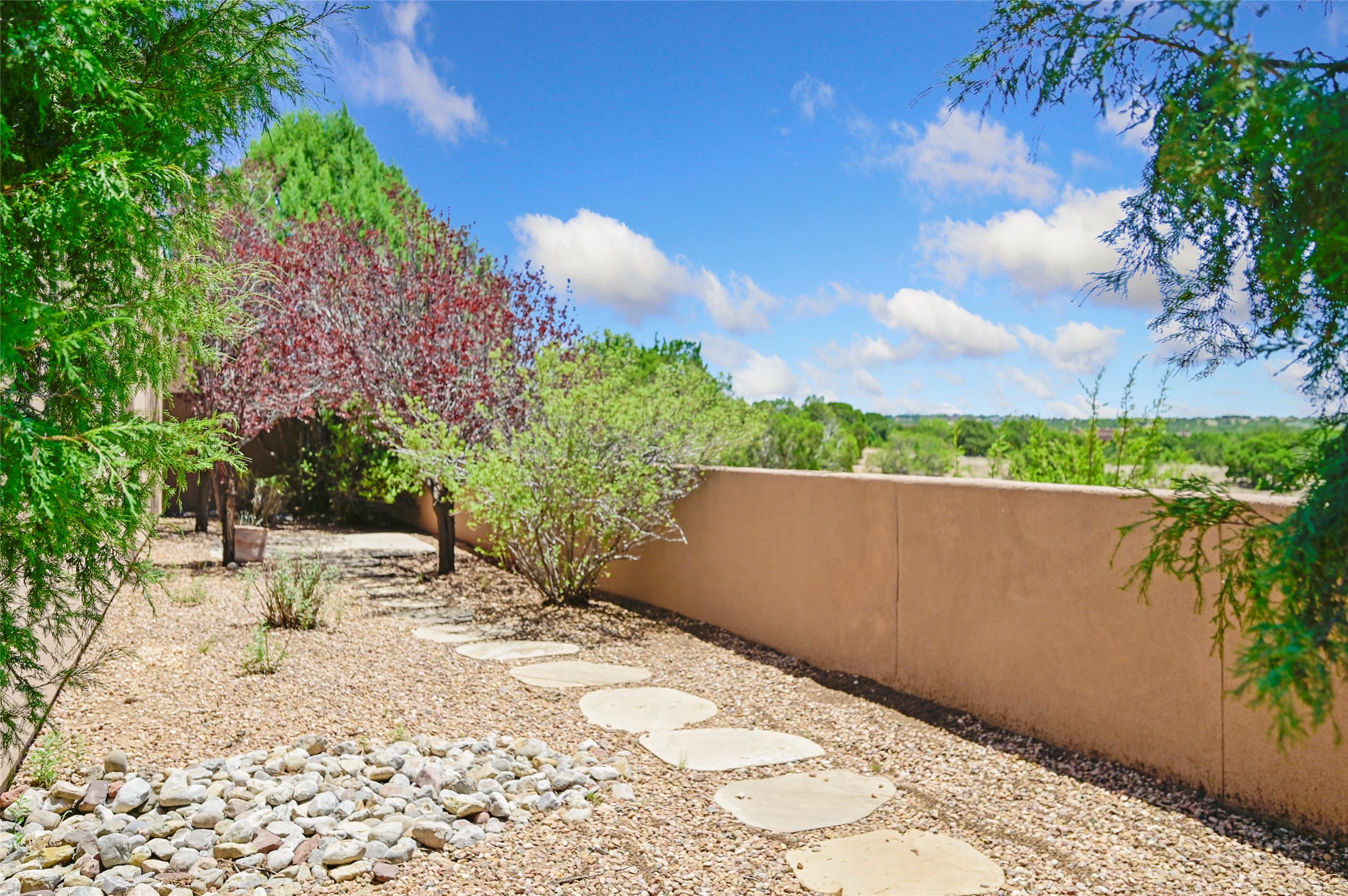 92 Canada Del Rancho Santa Fe, NM 87508 - Photo 45 of 52