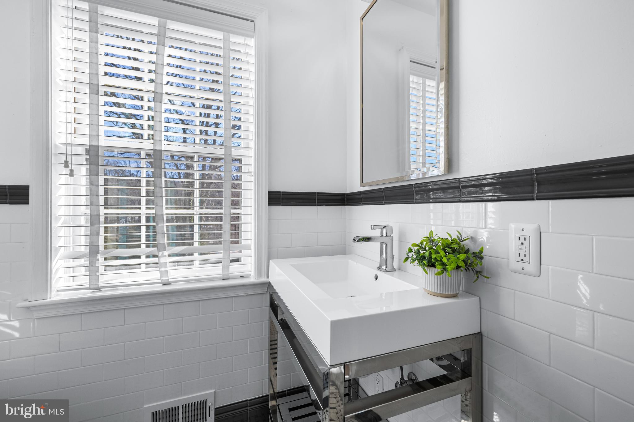 13115 Dulaney Valley Road Glen Arm, MD 21057 - Photo 28 of 60