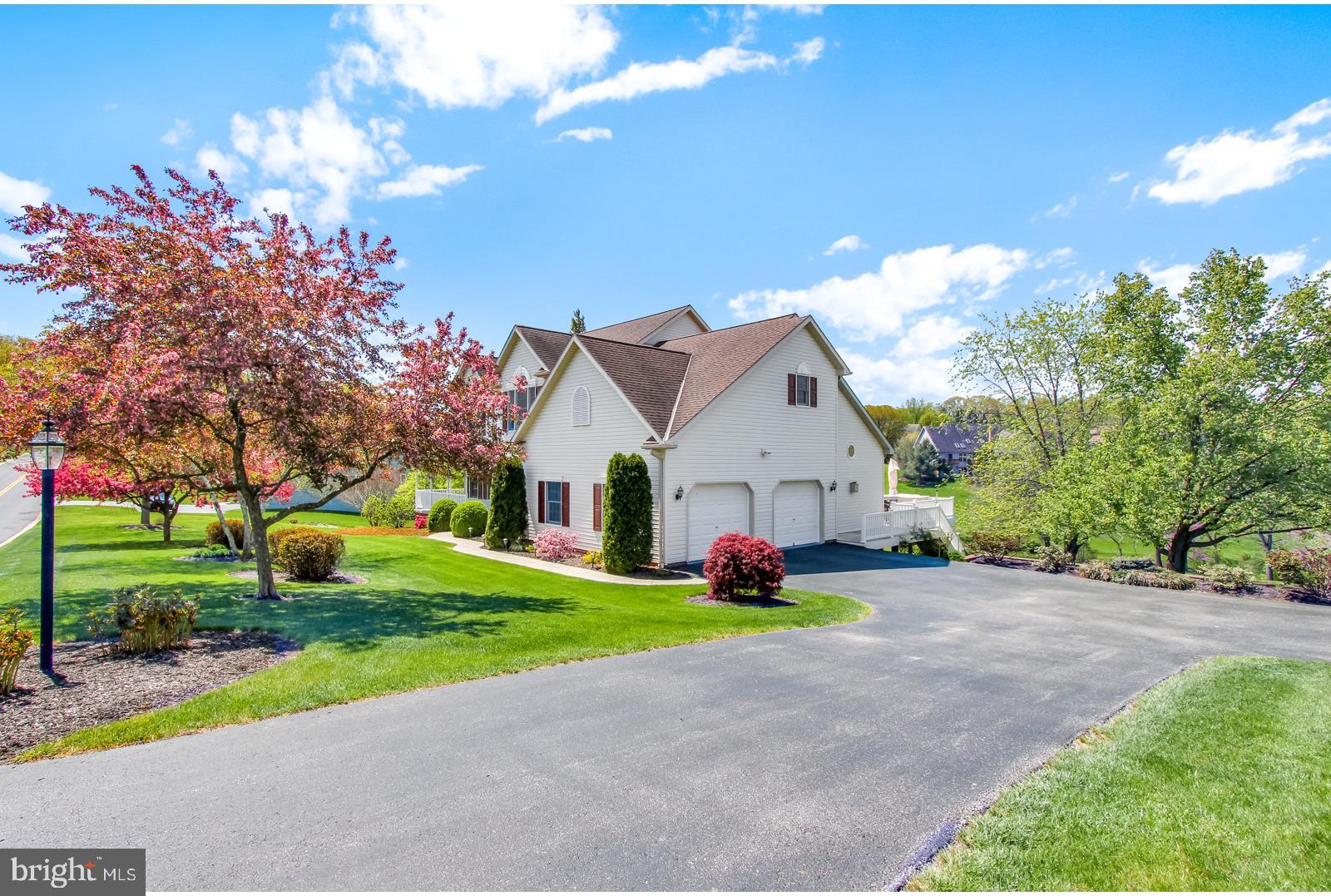 3663 Eagle Ridge Court Hanover, PA 17331 - Photo 6 of 71 Gallery Image 6