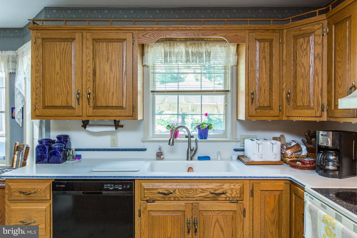 2651 Hazelwood Road Lancaster, PA 17601 - Photo 15 of 60 Gallery Image 15
