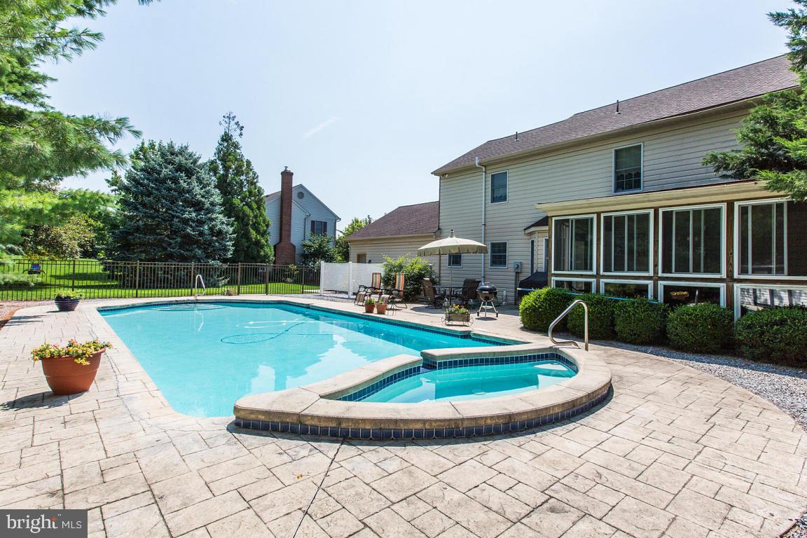 2651 Hazelwood Road Lancaster, PA 17601 - Photo 8 of 60 Gallery Image 8