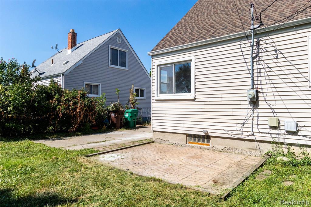 28761 Warren Road Garden City, MI 48135 - Photo 30 of 30 Gallery Image 30