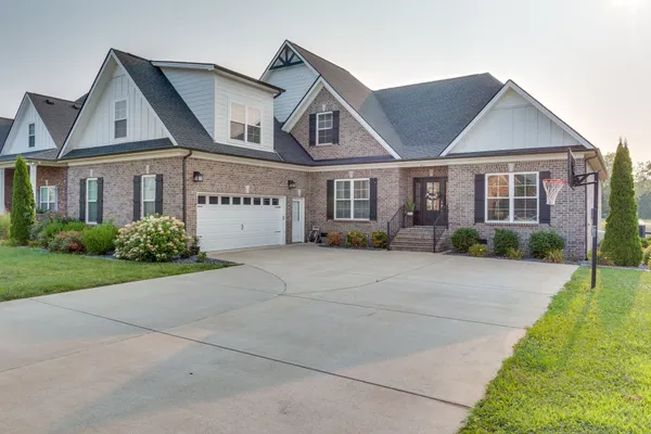 $715,000 | 1105 Kittywood Court, Murfreesboro, TN 37129