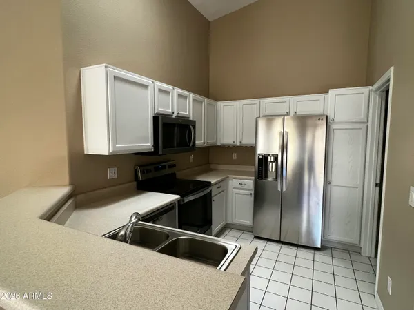 $1,999 | 1342 West Emerald Avenue, Unit 357, Mesa, AZ 85202
