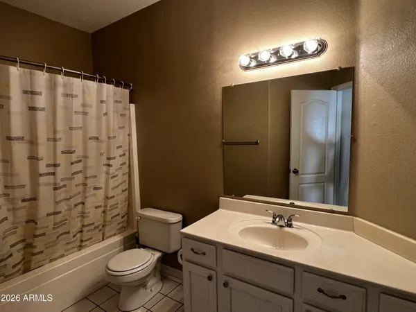 $1,999 | 1342 West Emerald Avenue, Unit 357, Mesa, AZ 85202