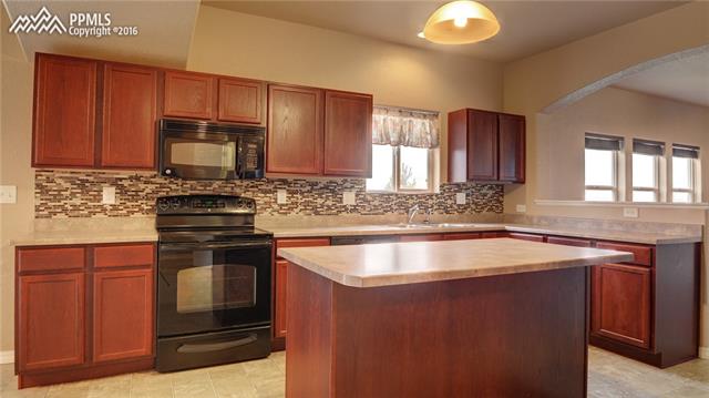 1225 Diamond Rim Drive Colorado Springs, CO 80921 - Photo 10 of 34 Gallery Image 10