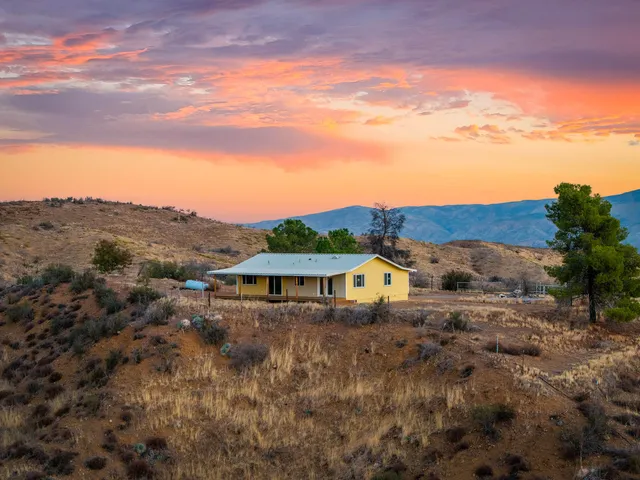 $2,198,000 | 2170-7451 Aliso Park Road, Cuyama, CA 93254