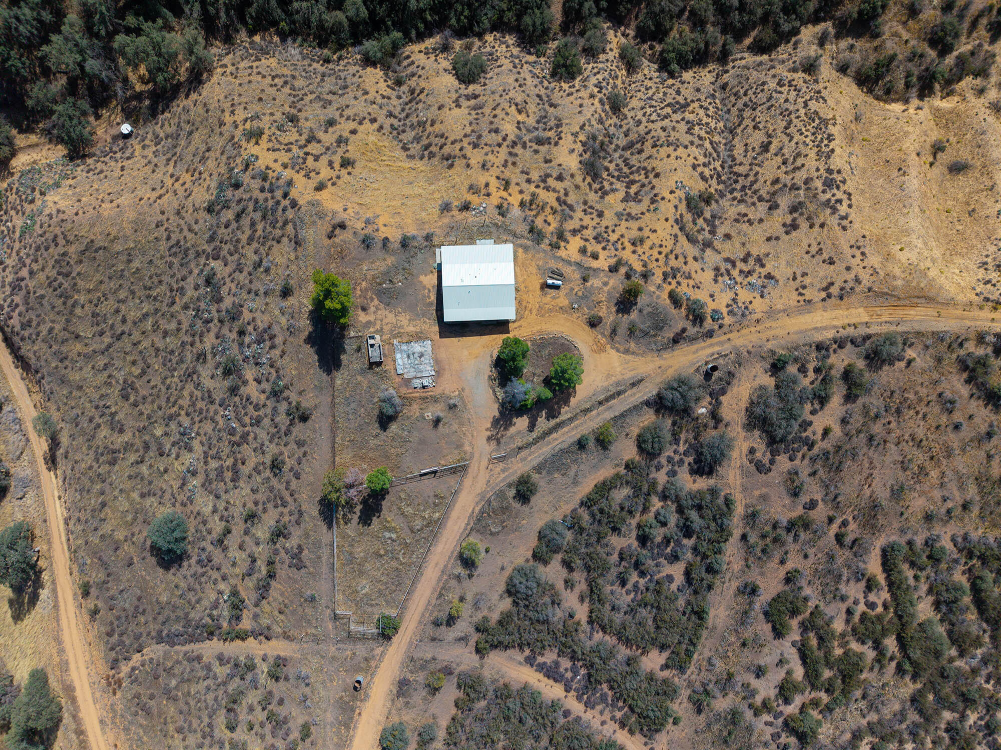 2170-7451 Aliso Park Road Cuyama, CA 93254 - Photo 27 of 72 a aerial view of a house with a yard