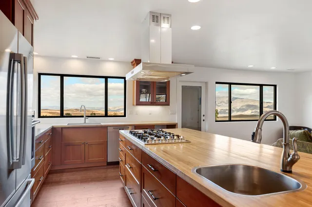 $2,198,000 | 2170-7451 Aliso Park Road, Cuyama, CA 93254