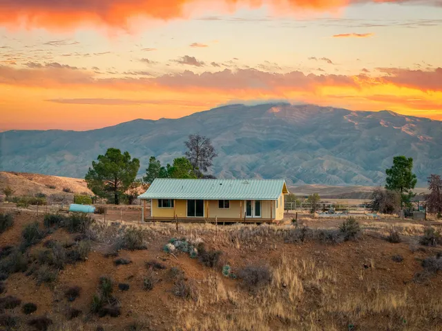 $2,198,000 | 2170-7451 Aliso Park Road, Cuyama, CA 93254