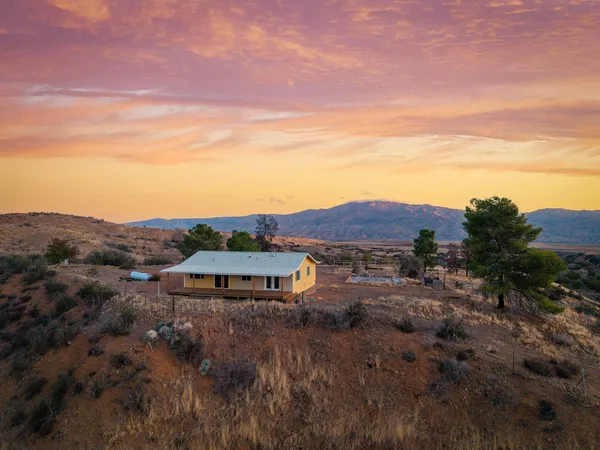 $2,198,000 | 2170-7451 Aliso Park Road, Cuyama, CA 93254