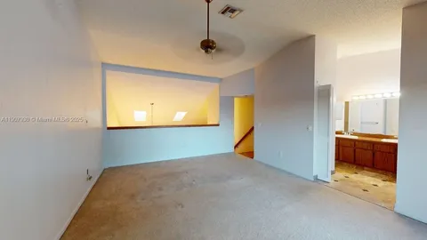 $435,000 | 4222 Southwest 87th Terrace, Davie, FL 33328