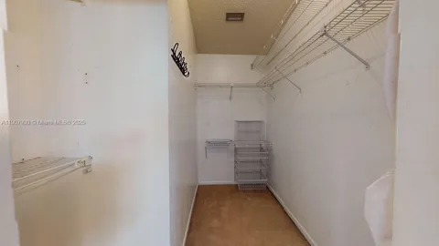 $435,000 | 4222 Southwest 87th Terrace, Davie, FL 33328