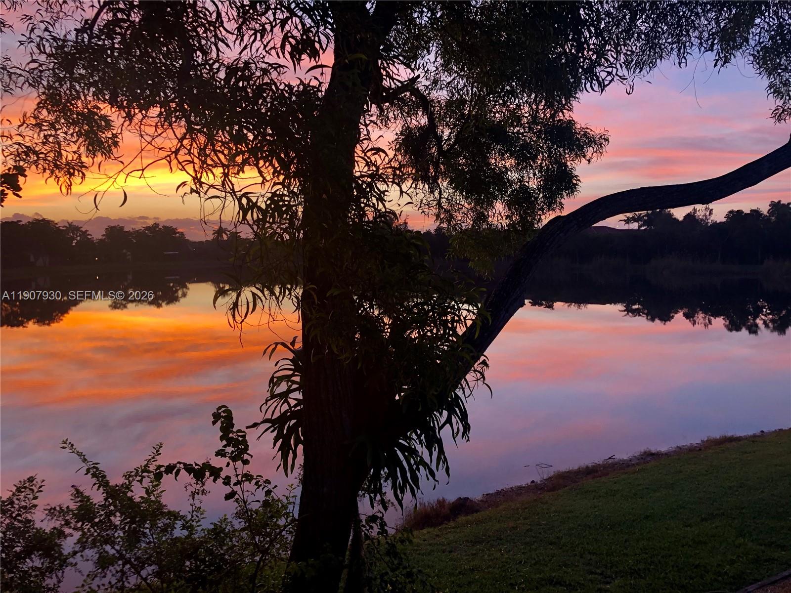 4222 Southwest 87th Terrace Davie, FL 33328 - Photo 75 of 85 a view of a city