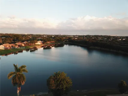 $405,000 | 4222 Southwest 87th Terrace, Davie, FL 33328