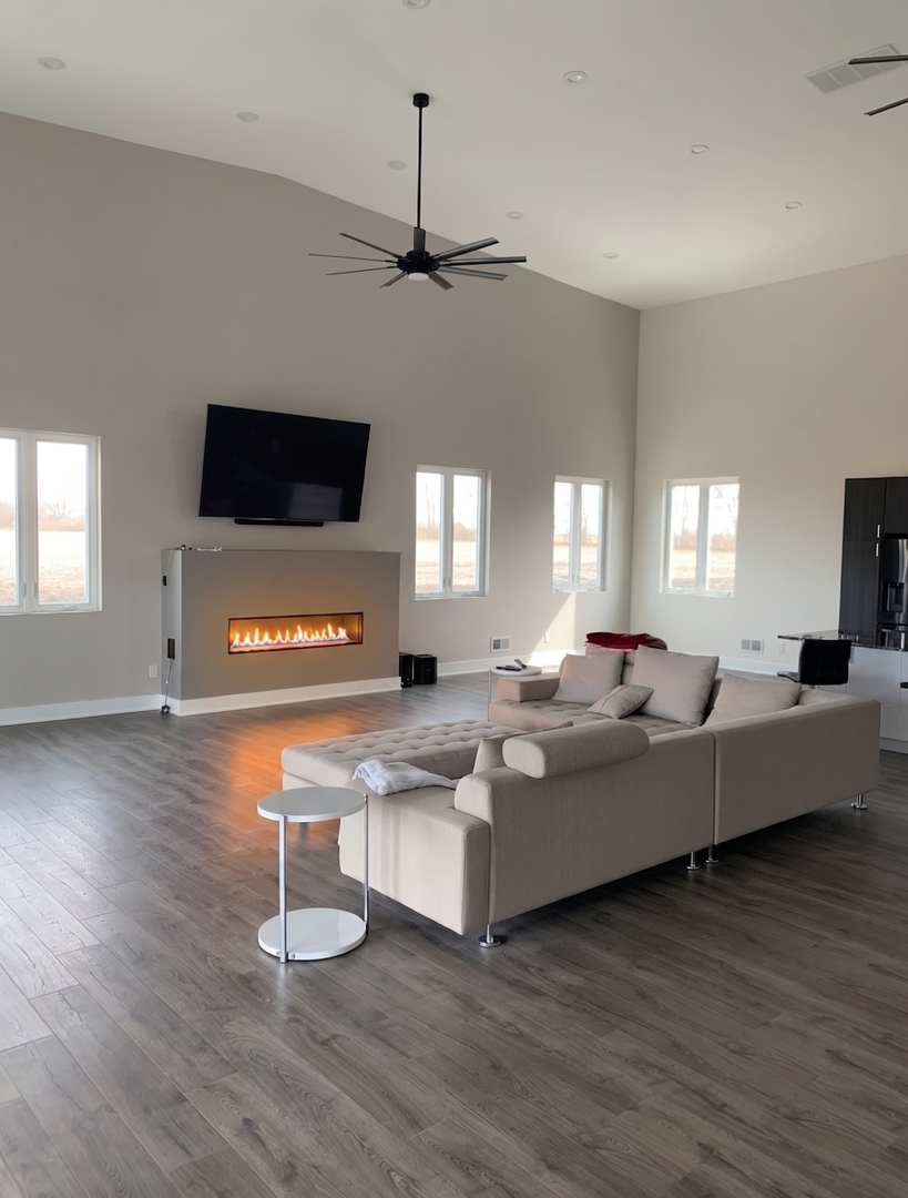 10097 North 7000 Road West Manteno, IL 60950 - Photo 8 of 14 Gallery Image 8