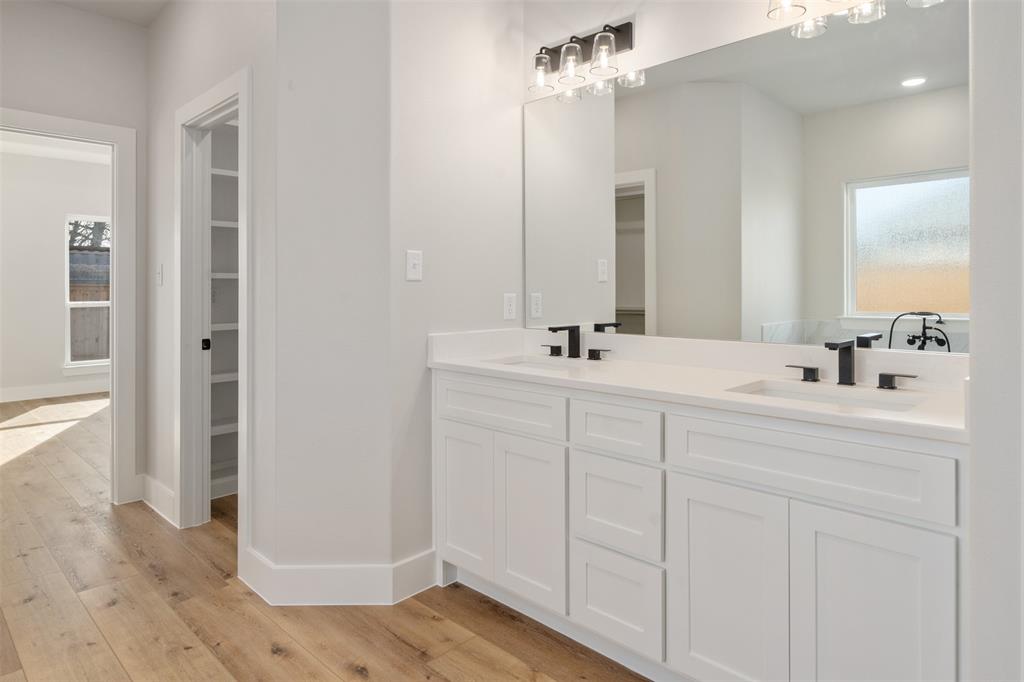 503 Limestone Circle Mabank, TX 75147 - Photo 24 of 36