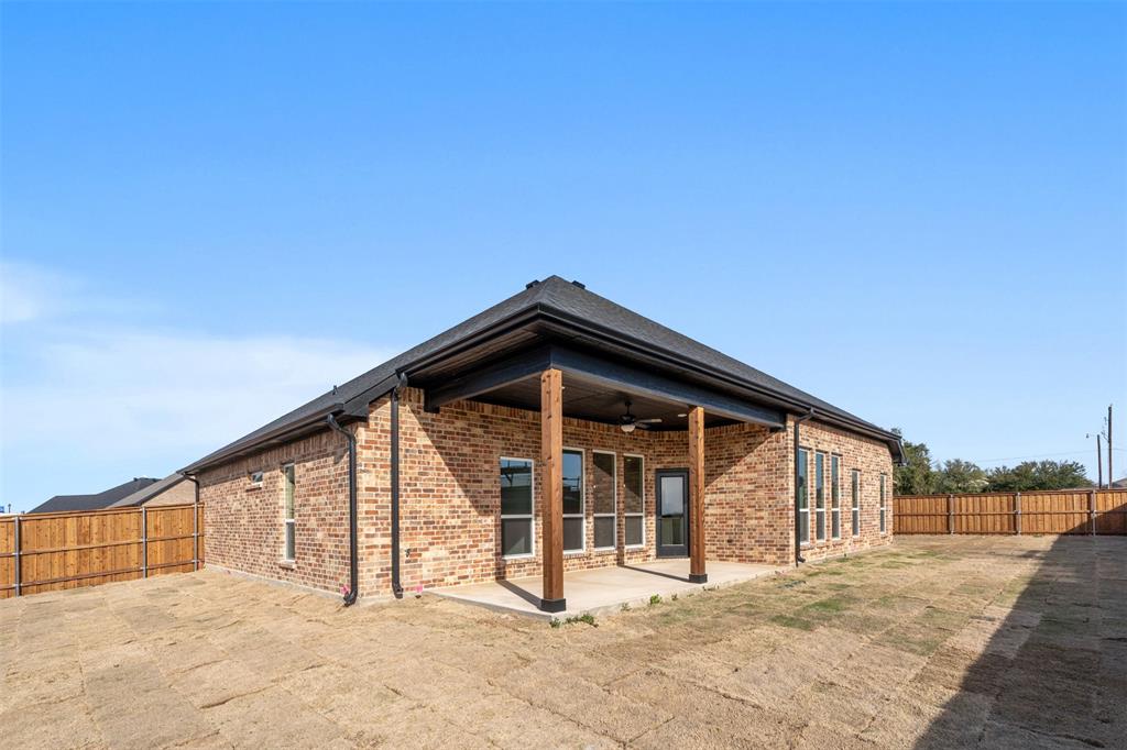 503 Limestone Circle Mabank, TX 75147 - Photo 27 of 36