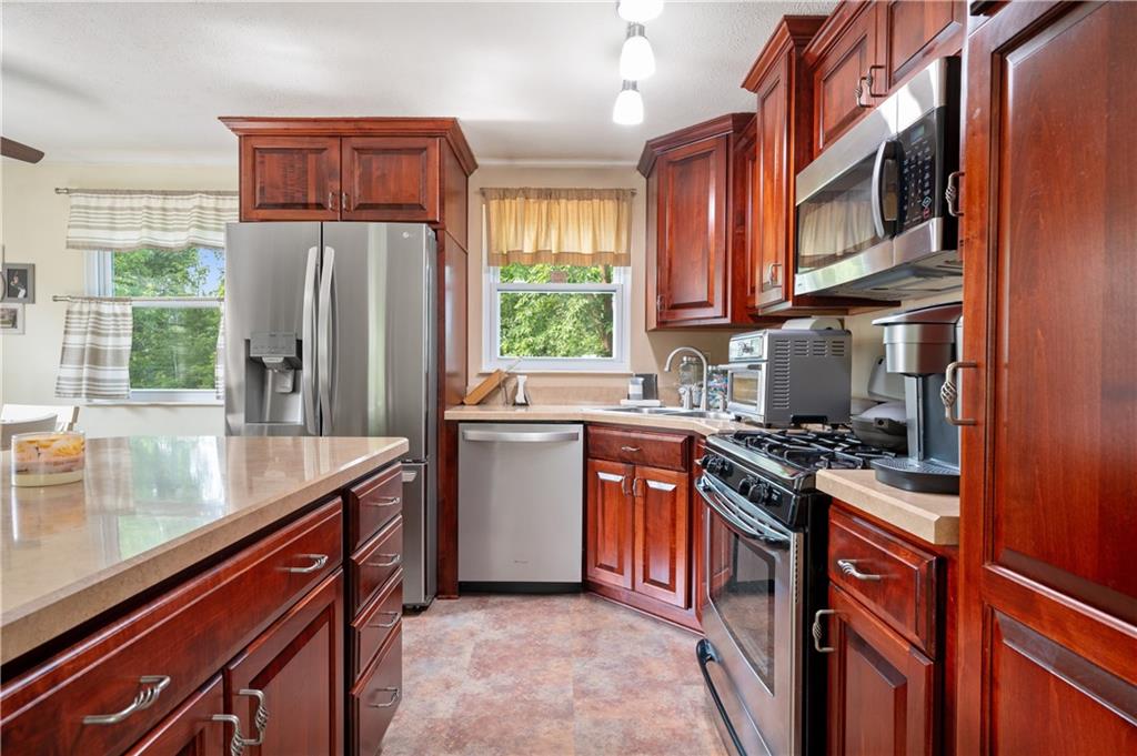 330 Partridge Run Road Gibsonia, PA 15044 - Photo 8 of 25 Gallery Image 8