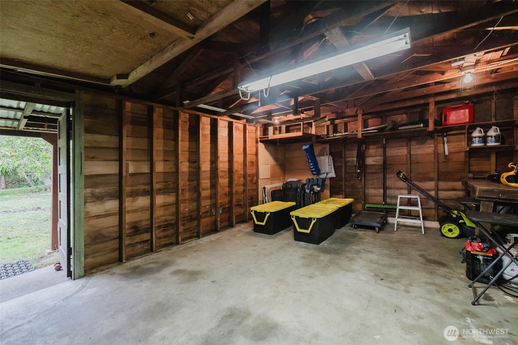 3126 Rocky Point Road Northwest Bremerton, WA 98312 - Photo 38 of 40 a view of a room with gym equipment