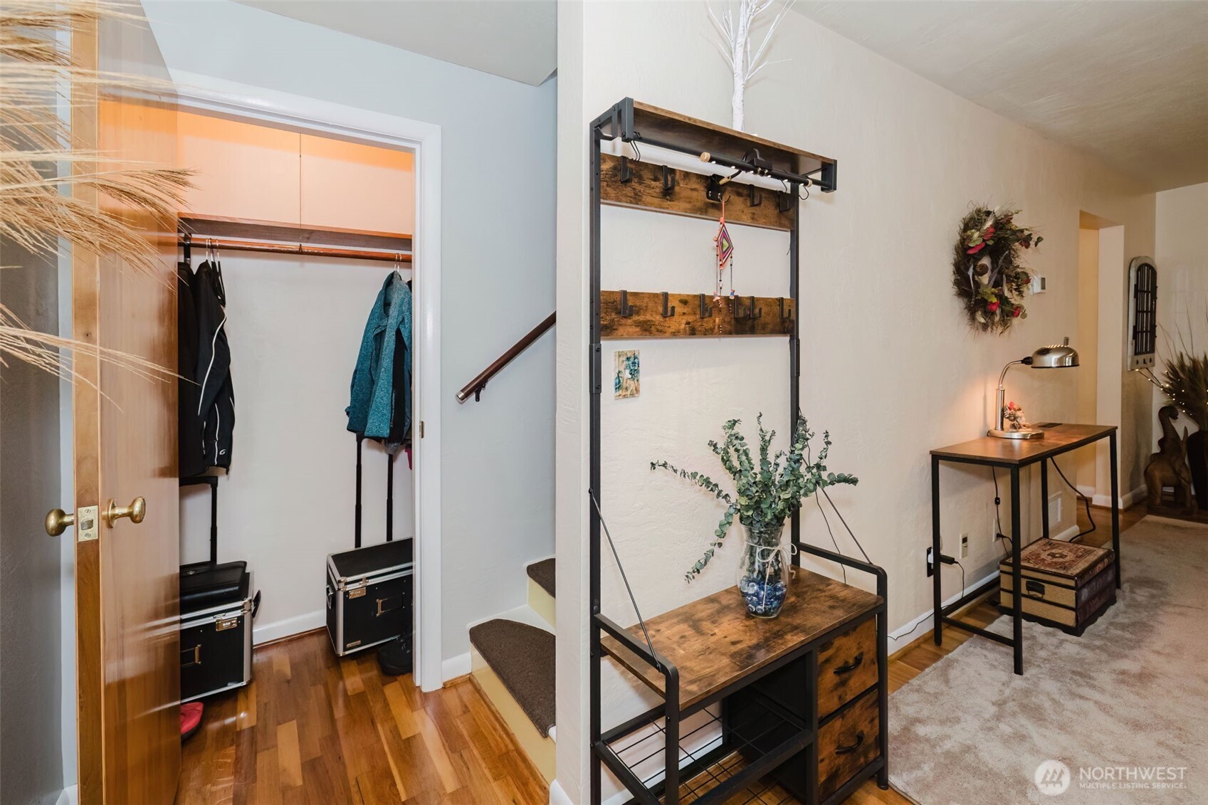 3126 Rocky Point Road Northwest Bremerton, WA 98312 - Photo 5 of 40 a glass room with table and chairs