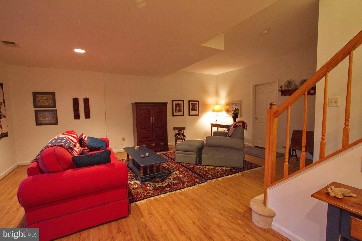 5237 Columbia Road, Unit 569 Columbia, MD 21044 - Photo 21 of 30 Basement - family room