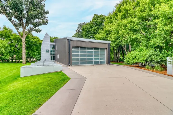 $1,699,900 | 131 49th Avenue East, West Fargo, ND 58078
