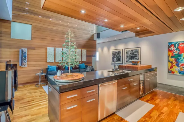 $1,699,900 | 131 49th Avenue East, West Fargo, ND 58078