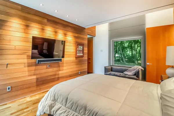 $1,699,900 | 131 49th Avenue East, West Fargo, ND 58078