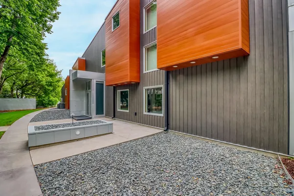 $1,699,900 | 131 49th Avenue East, West Fargo, ND 58078