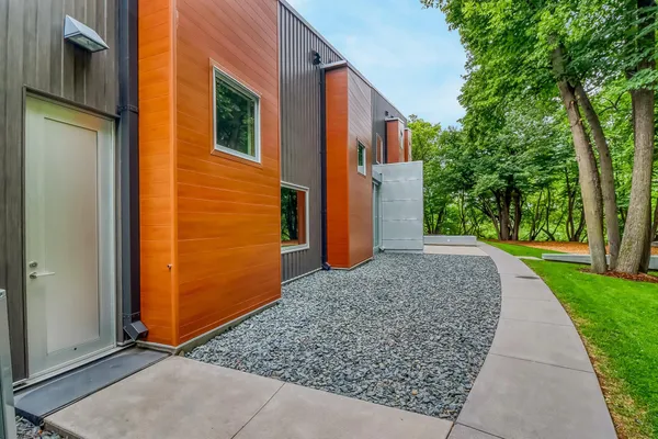 $1,699,900 | 131 49th Avenue East, West Fargo, ND 58078