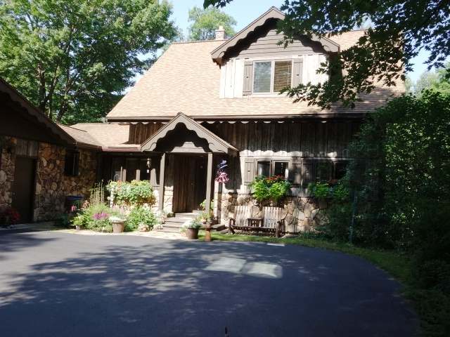 9880 Baker Lake Road Minocqua, WI 54548 - Photo 2 of 20 Gallery Image 2