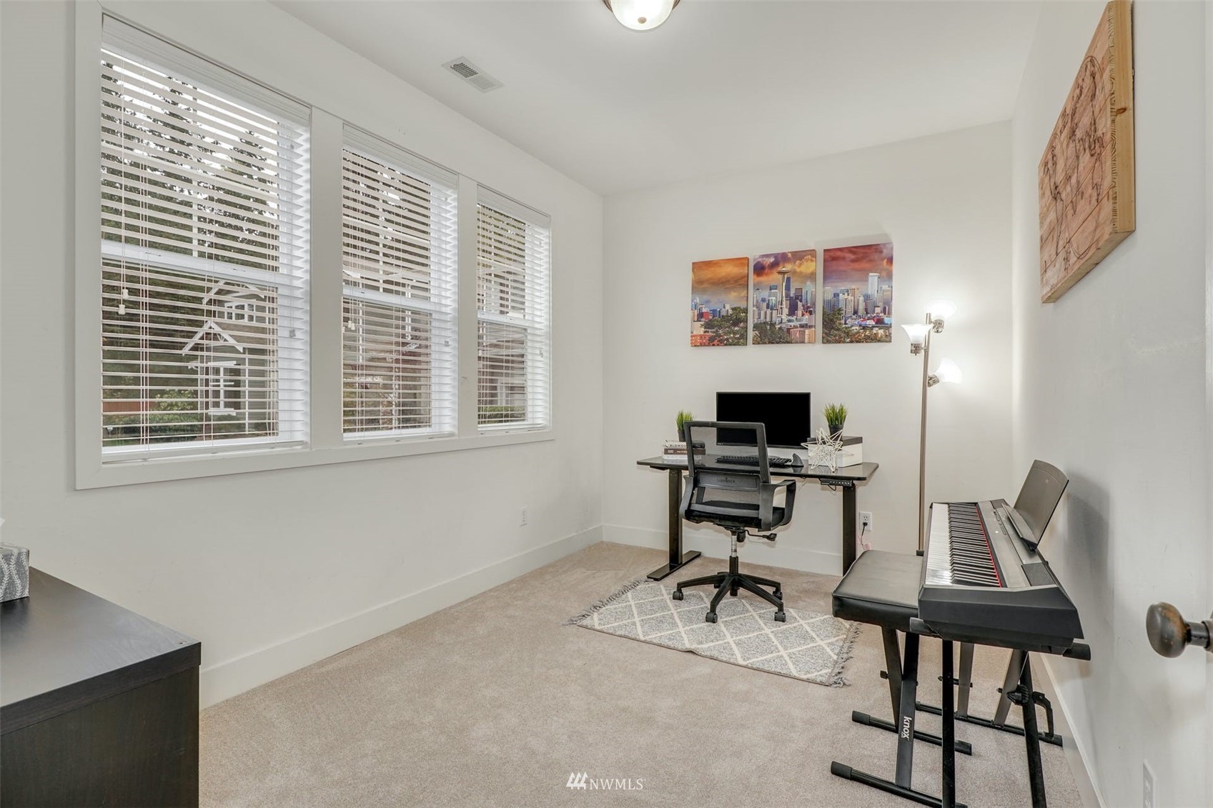 3515 228th Place South East Bothell, WA 98021 - Photo 6 of 35 Gallery Image 6