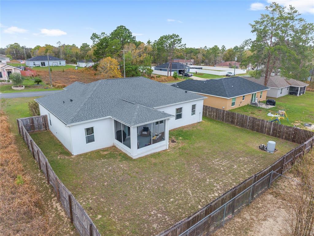 224 Oak Lane Ocala, FL 34472 - Photo 29 of 33 an aerial view of a house