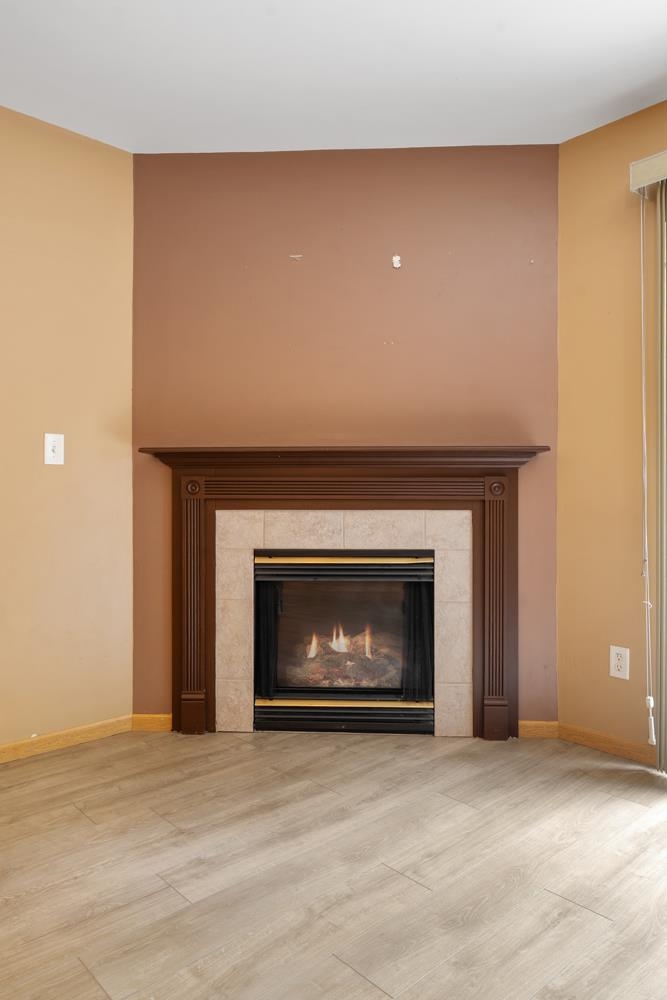 2551 Telluride Trail, Unit F Green Bay, WI 54313 - Photo 9 of 26