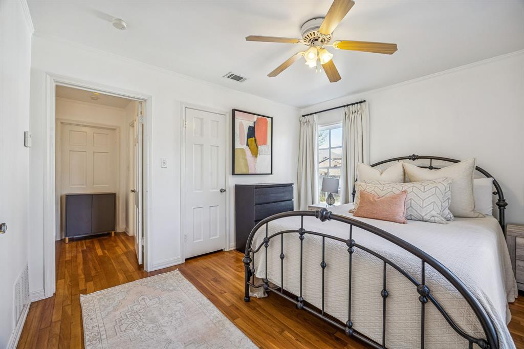 3704 Wildwood Road Fort Worth, TX 76107 - Photo 18 of 25