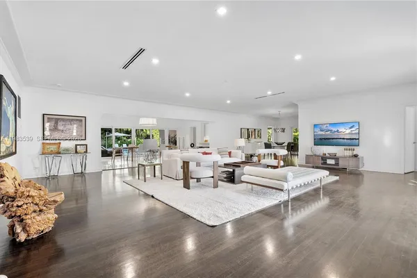 $24,500 | 641 Island Road, Miami, FL 33137