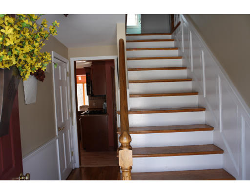 4 Stagecoach Road Medfield, MA 02052 - Photo 4 of 26 Gallery Image 4