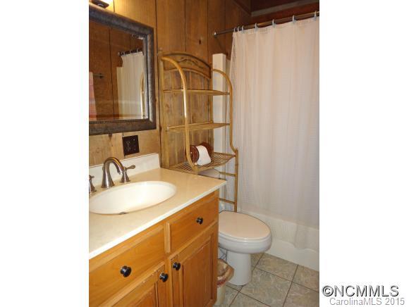 626 Quail Cove Road Clyde, NC 28721 - Photo 20 of 24