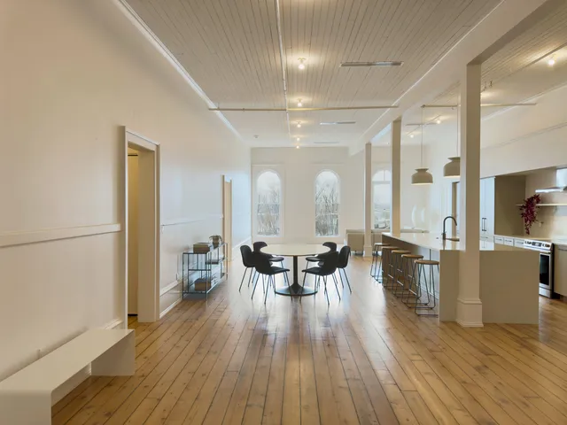 $575,000 | 136 Main Street, Unit 301, Mcgregor, IA 52157