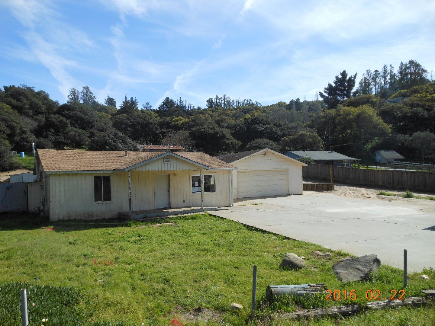 380 Echo Valley Road Salinas, CA 93907 - Photo 2 of 15 Gallery Image 2