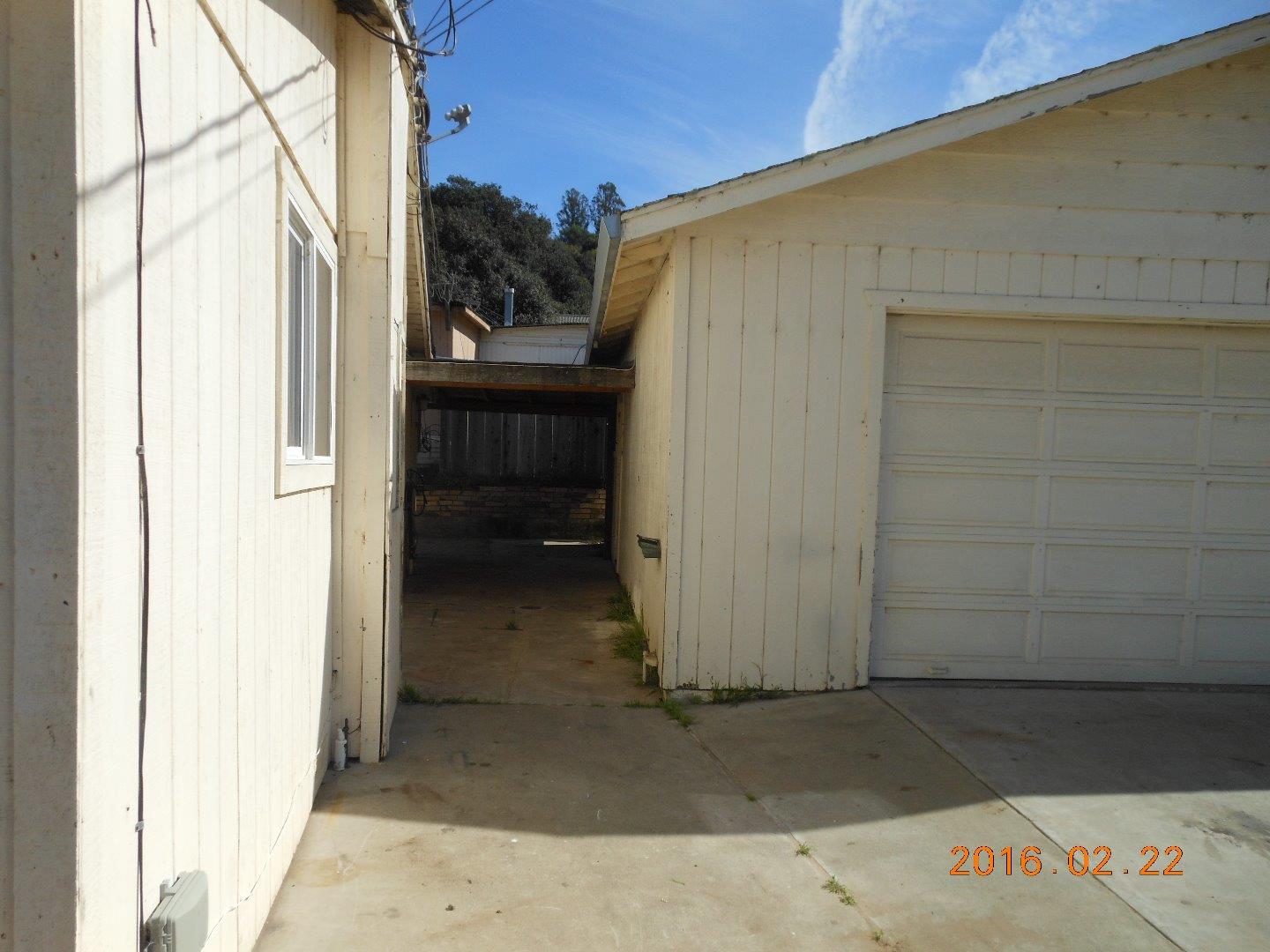 380 Echo Valley Road Salinas, CA 93907 - Photo 3 of 15 Gallery Image 3