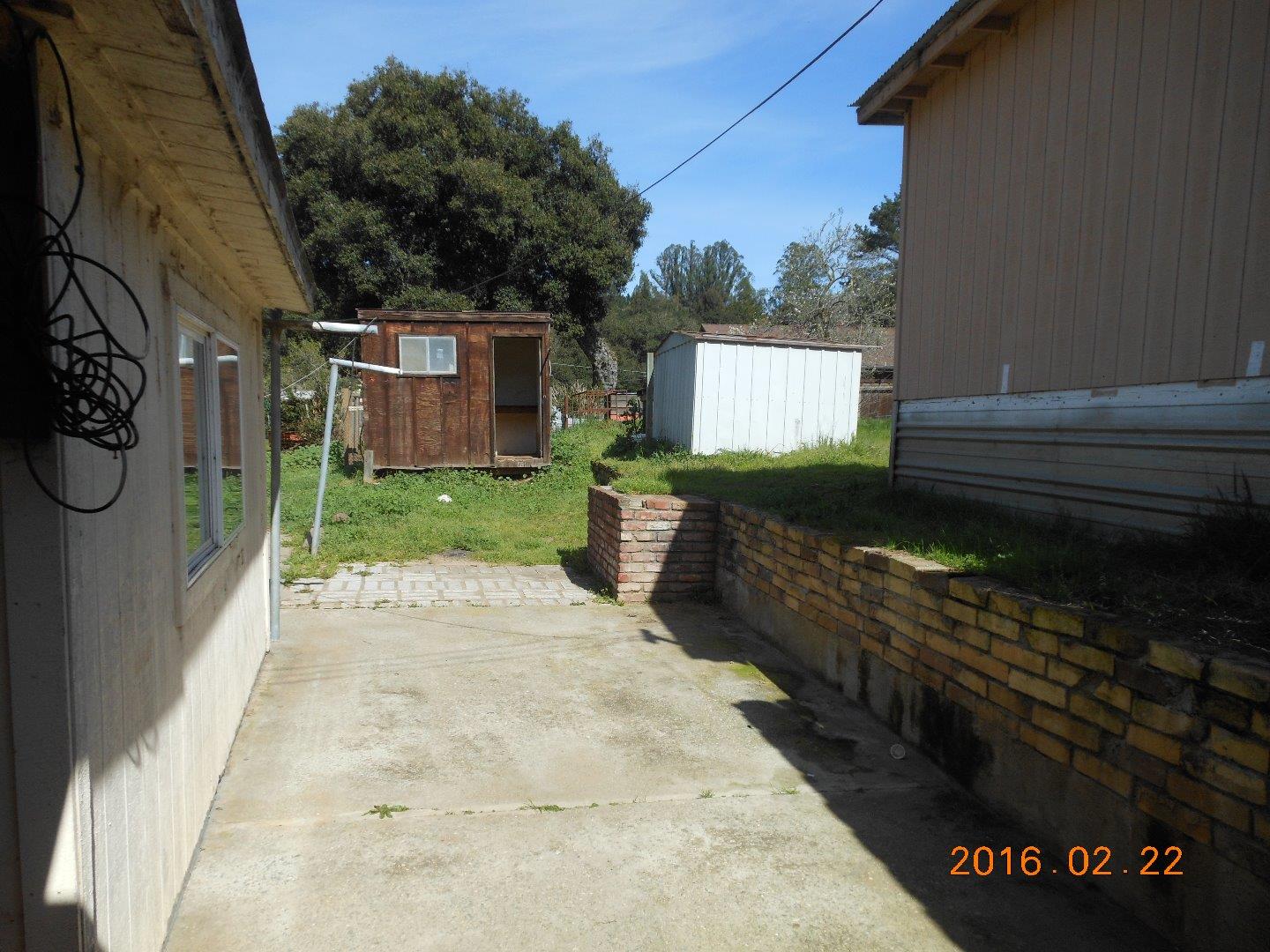 380 Echo Valley Road Salinas, CA 93907 - Photo 4 of 15 Gallery Image 4