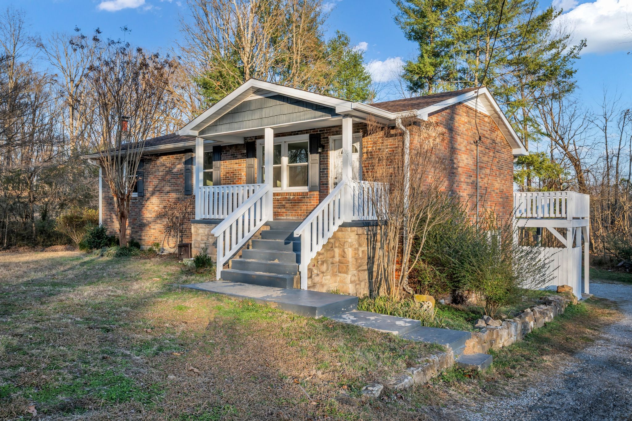 120 Robin Hood Road Dickson, TN 37055 - Photo 2 of 30