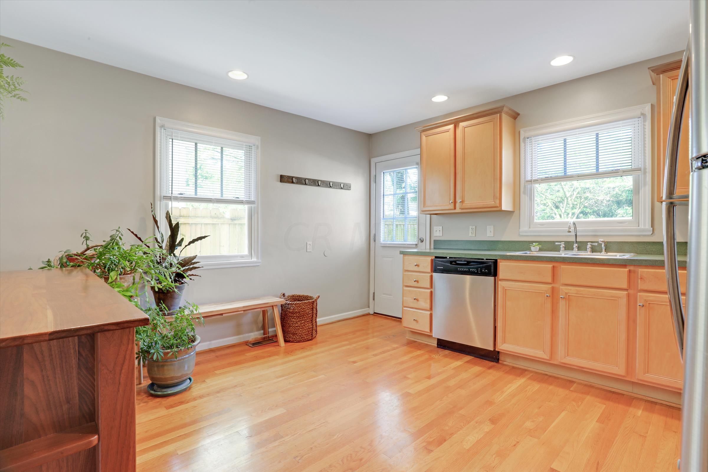 1561 Meadow Road, Unit 1561 Columbus, OH 43212 - Photo 14 of 31