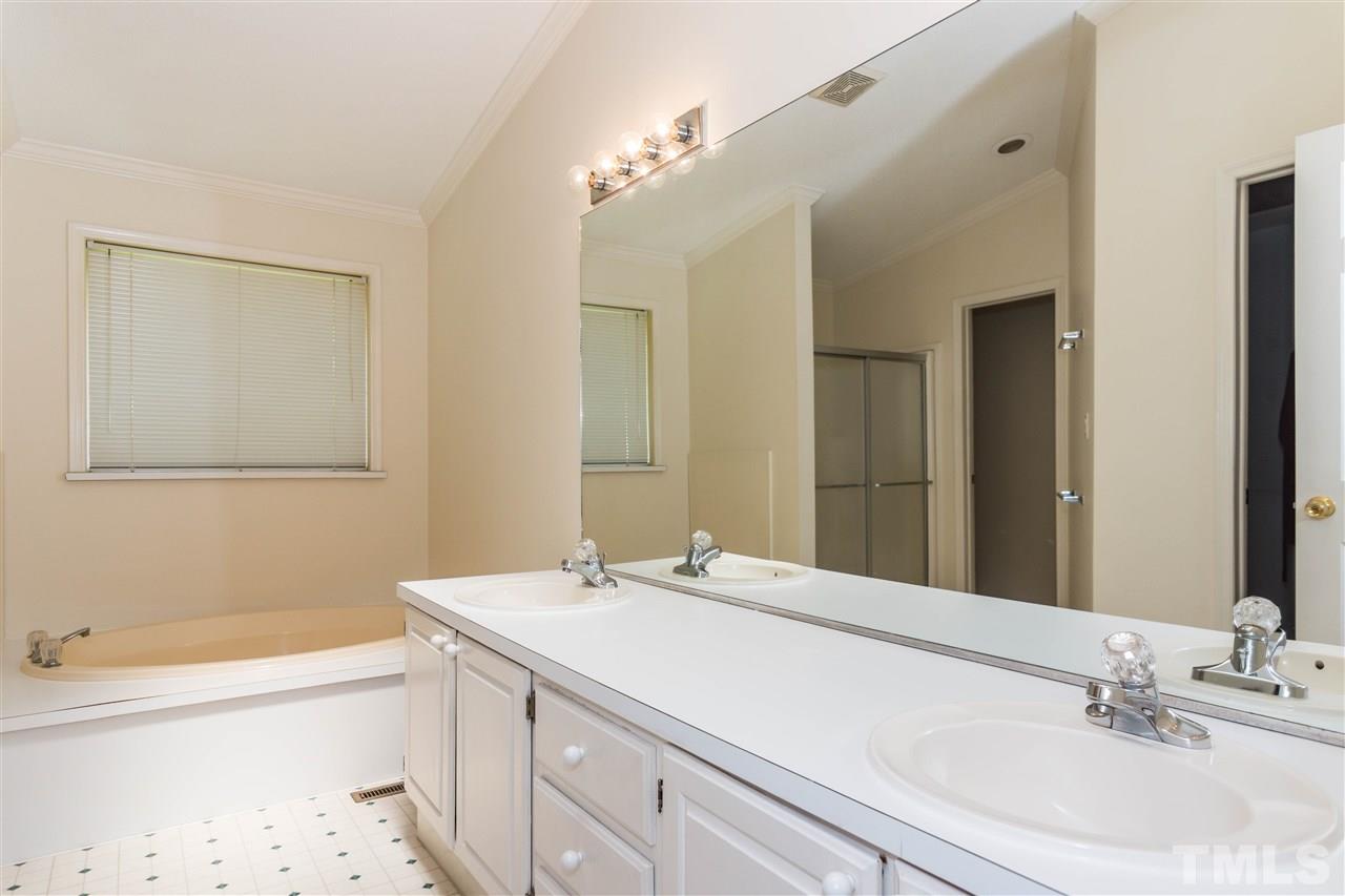 1216 Shackleton Road Apex, NC 27502 - Photo 11 of 22 Gallery Image 11