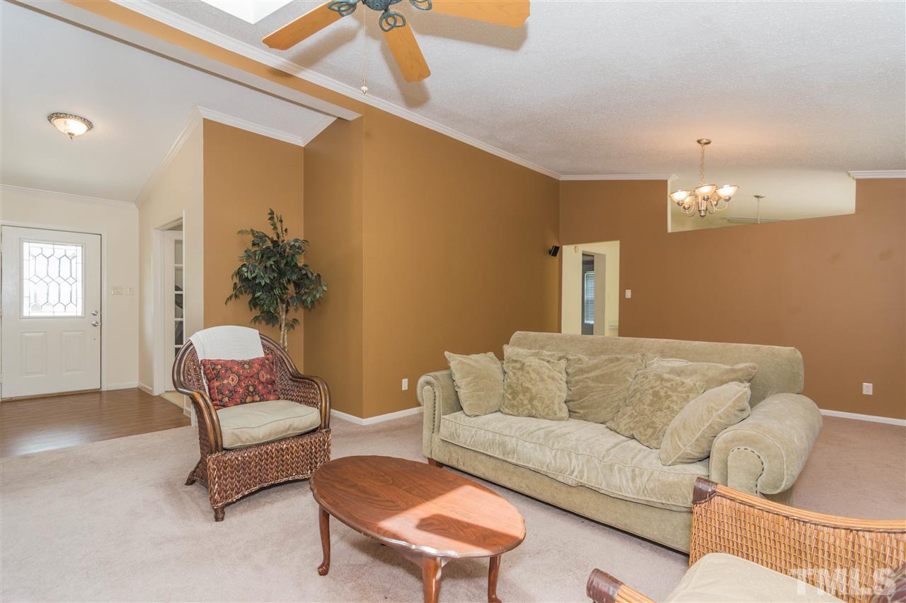 1216 Shackleton Road Apex, NC 27502 - Photo 3 of 22 Gallery Image 3